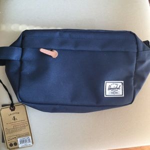 MOVING SALE! Herschel Dopp Kit!